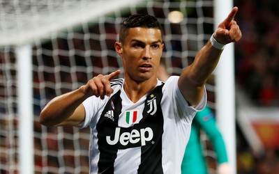 乐竞体育焦点-三笘薰又上演长途奔袭