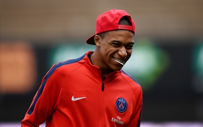 乐竞体育独家-乌克兰队惨败后全队道歉