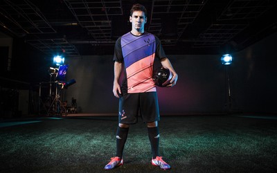 乐竞体育独家-什琴斯尼直言球队目标前四