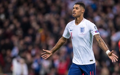 乐竞体育精华-切尔西女足赛季主场不败